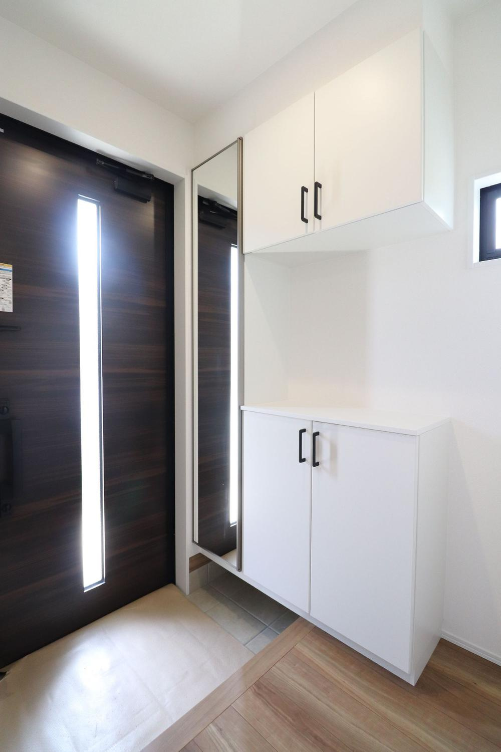 LAVIE　水泥2501の玄関