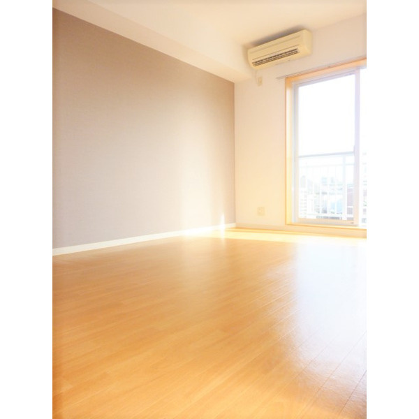 MIYAKOマンションの居間・リビング