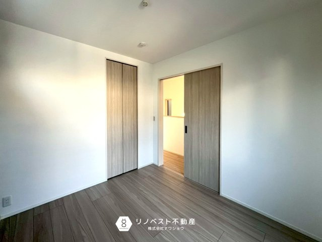 東大阪市第1豊浦町の洋室|シンプルな内装なのでどんなインテリアとも合いそうですね！それぞれのお部屋造りをお楽しみください♪