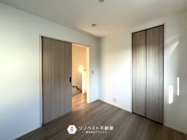 東大阪市第1豊浦町の洋室|サービスルームは客間や趣味部屋としてもご活用頂けます！