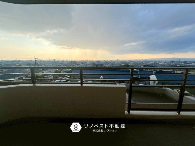 ディオフェルティ石切の展望|バルコニーからは東大阪の街を見渡すことができます！気分転換にいかがですか。