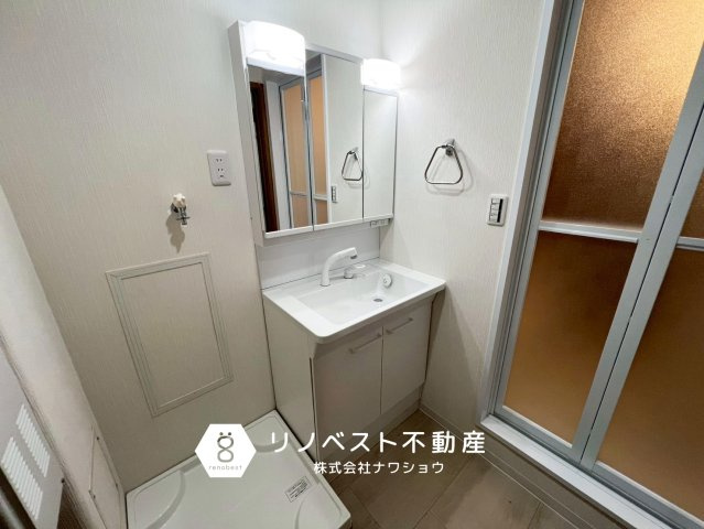 若江岩田スカイハイツのトイレ|温水洗浄機能付きトイレです。