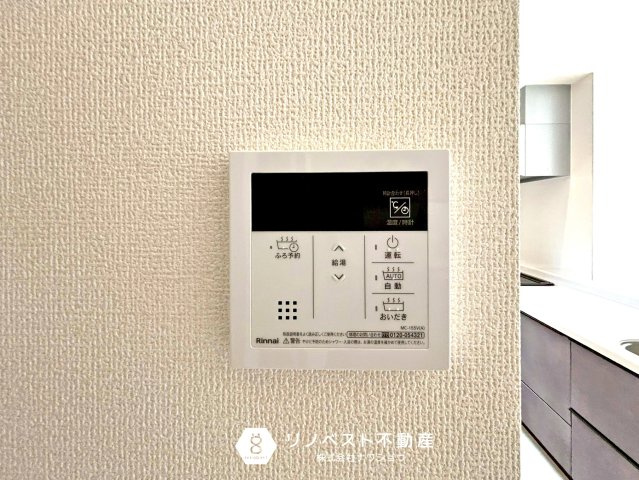 東大阪市日下町7丁目の収納|廊下の収納は便利ですね♪掃除道具など収納するのに最適です◎