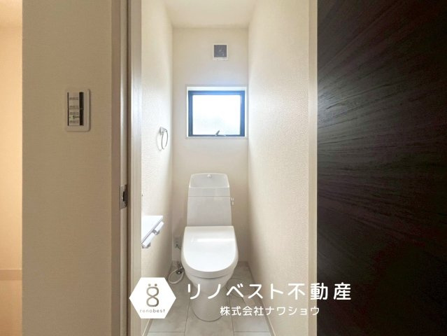 東大阪市日下町7丁目の洗面所|広々とした洗面スペースです◎水回りが1階に集中しており、家事導線が良い♪