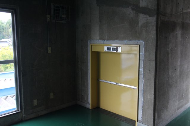 坊金町３２貸倉庫の収納