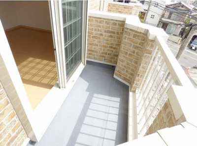 【バルコニー】 | カーサ・クララ | ☆神戸市垂水区　カーサ・クララ☆