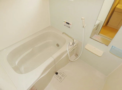 【浴室】 | カーサ・クララ | ☆神戸市垂水区　カーサ・クララ☆