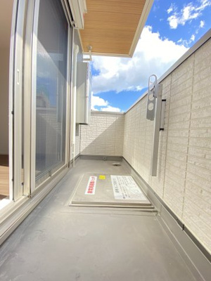 【バルコニー】 | LAUREUS KUGA | ☆神戸市垂水区　LAUREUS KUGA☆