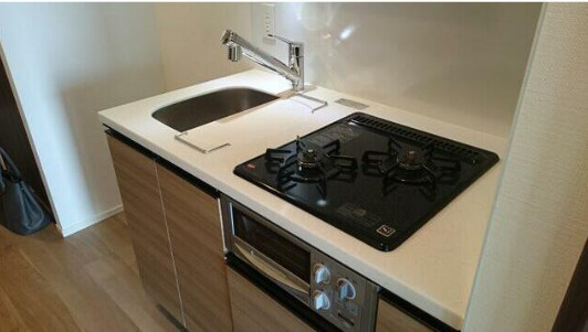 ドレッセ目黒大橋プレヴィ　最上階　駅近　ペット相談　分譲　のキッチン