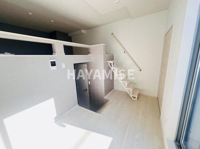  MODERN PALAZZO 戸石BRILLER の居間・リビング|※別部屋の写真