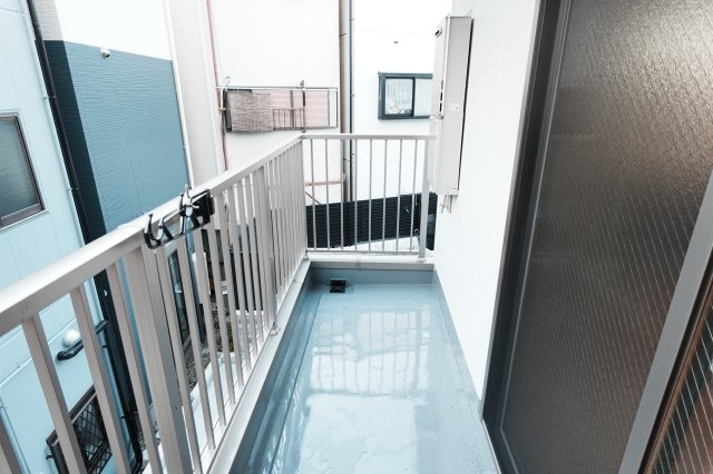 【バルコニー】