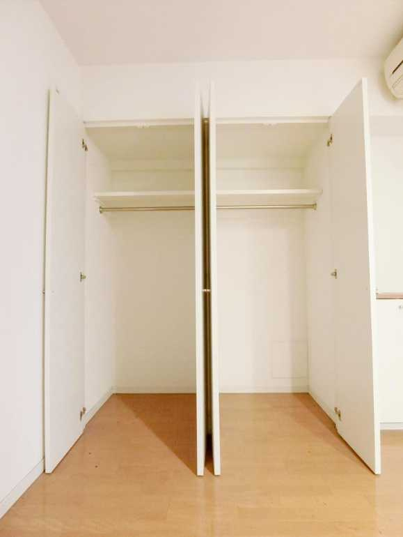 レジデンス三宿　ネット無料　トランクルーム　メゾネットの設備