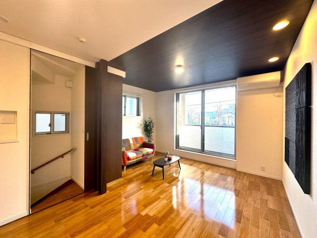 荒川区荒川8丁目の良邸