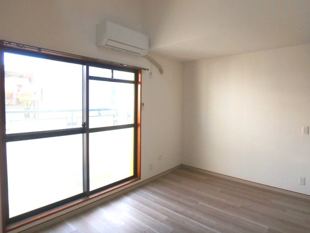 フラット３Ｎの洋室|広々とした洋室です