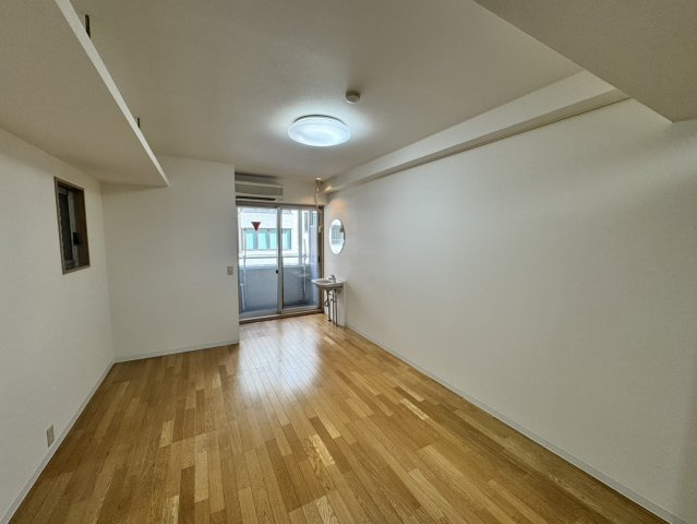 ジラールペルゴの居間・リビング