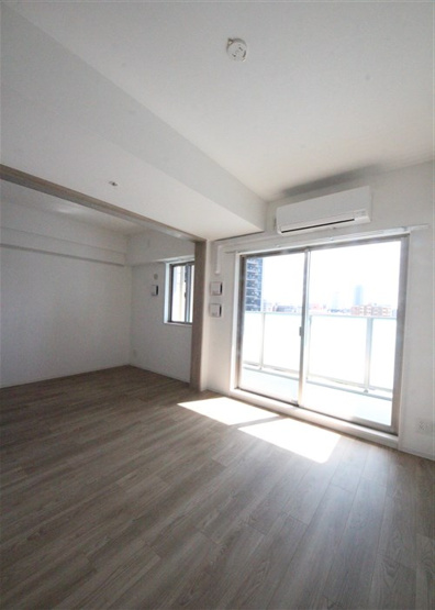 【居間・リビング】 | エスリードレジデンス梅田グランゲート