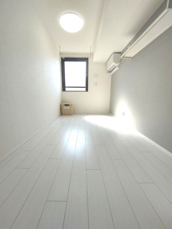 ルレーブ南千住の居間・リビング