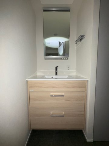 【独立洗面台】