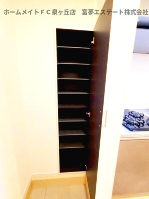 【玄関】 | エルグランド津久野