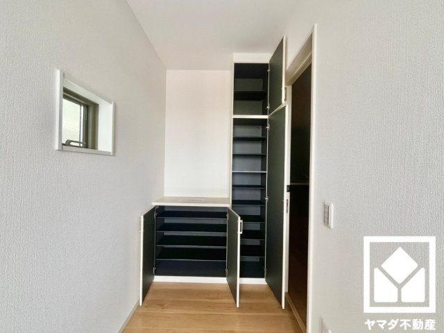 京田辺市草内八田の収納