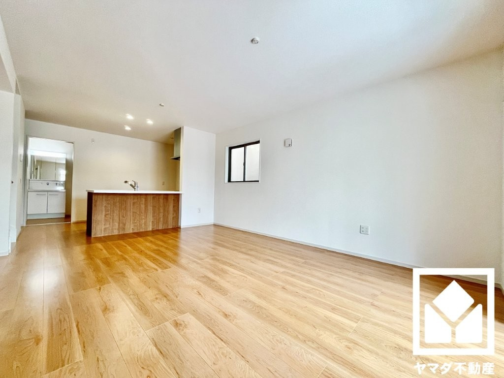 京田辺市草内八田の居間・リビング