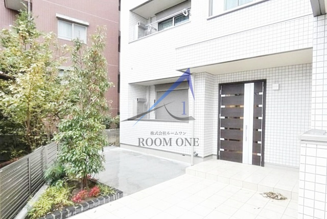 ヴェルデブレッツア等々力のエントランス|エントランスです。