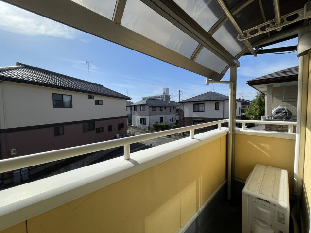 中古戸建・中古住宅　郡山市亀田2丁目　桑野小・第六中のバルコニー|南向きで陽当たりの良いバルコニー♪お布団もまとめて干せます。