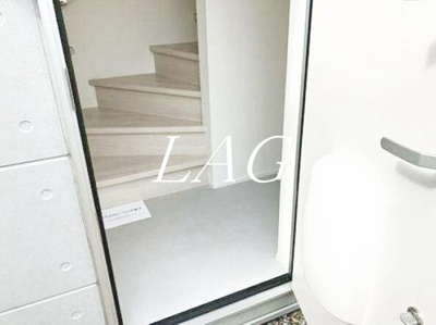 【玄関】 | ランプライト千歳船橋 | 玄関です。