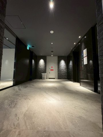 S-RESIDENCE難波大国町Deuxのロビー