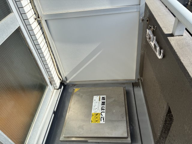 落ち着いた時間を過ごせるバルコニーです