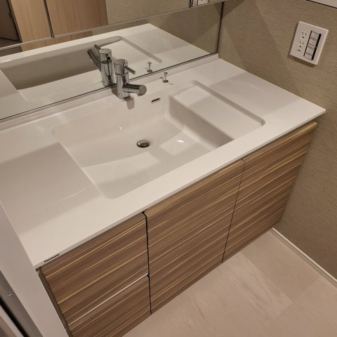 梅田ガーデンレジデンスの洗面所|梅田ガーデンレジデンス　洗面台