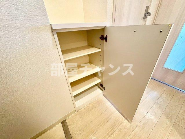 スクエア・アパートメントの収納