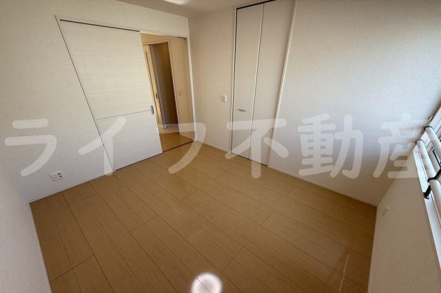 フェリオ吉田の内装|明るい色調の室内です