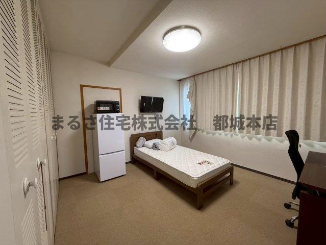 コウガユウキビル店舗（マンスリー）の洋室|③