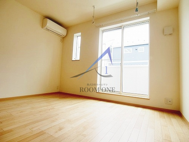 リアン　リン（Ｌｉｅｎ　Ｌｉｎ）の寝室|寝室です。