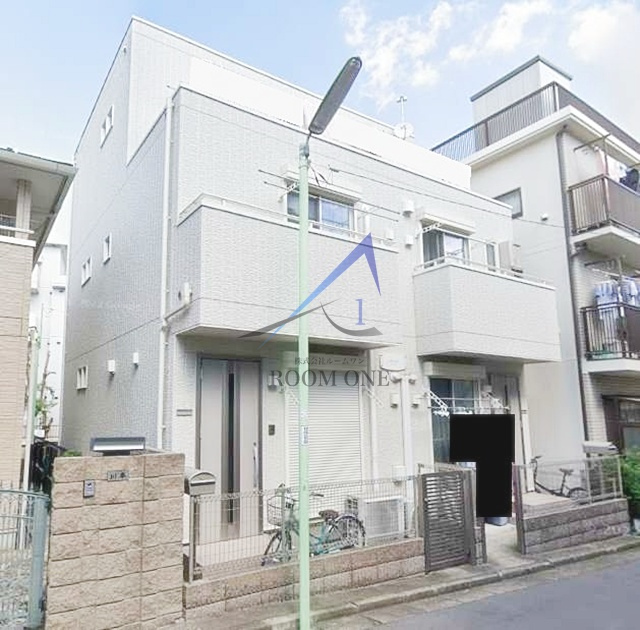 リアン　リン（Ｌｉｅｎ　Ｌｉｎ）