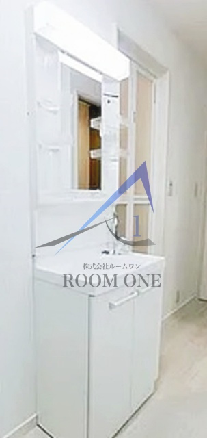 メゾンアライの洗面所|洗面台です。