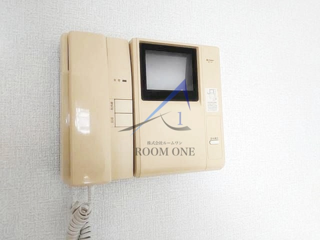 モカネスト久が原のセキュリティ|モニター付インターホンです。