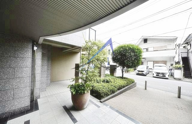 モカネスト久が原