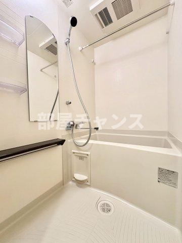 ファステート名古屋駅前ドリームの浴室