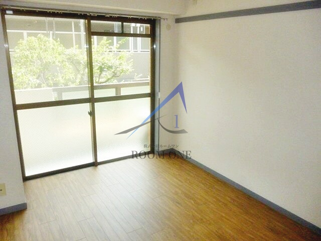 コスモドエル池上の居間・リビング|洋室のお部屋です。