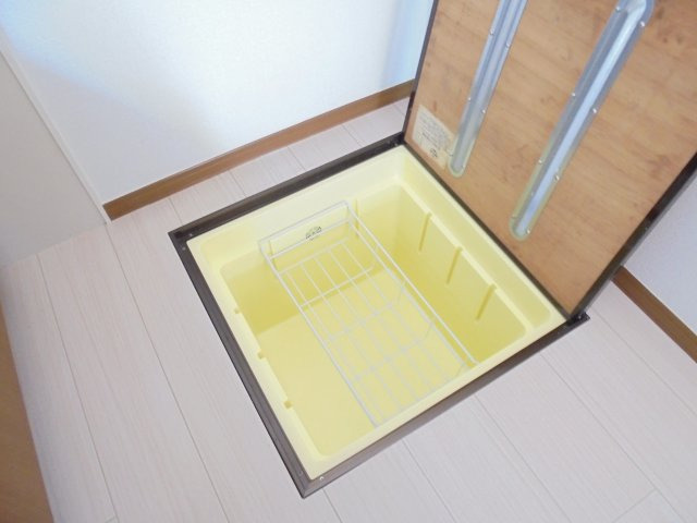 ヴィクトワール・コートの収納|床下収納