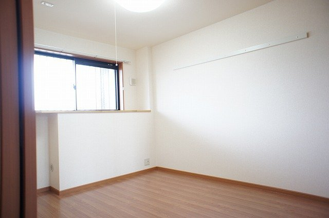 【寝室】 | ピュアライズ | 洋室