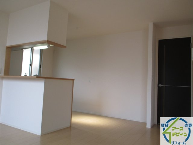 サニーハイツの居間・リビング