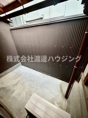 放出西2丁目テラスハウスのバルコニー
