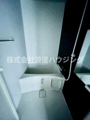 放出西2丁目テラスハウスの浴室