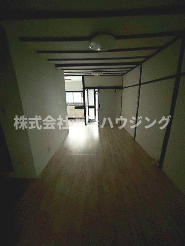放出西2丁目テラスハウスの居間・リビング