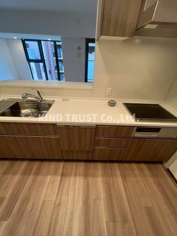 シエリア大阪同心のキッチン|コンパクトなキッチンで掃除もラクラク