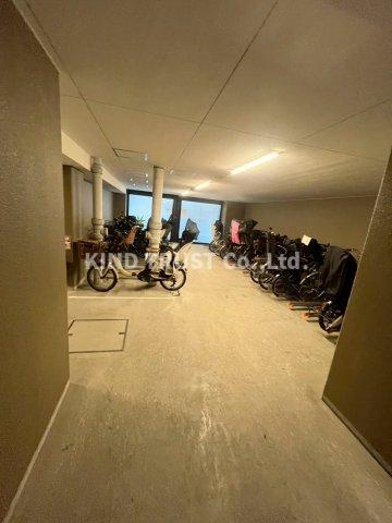 シエリア大阪同心のロビー|落ち着いたロビーです