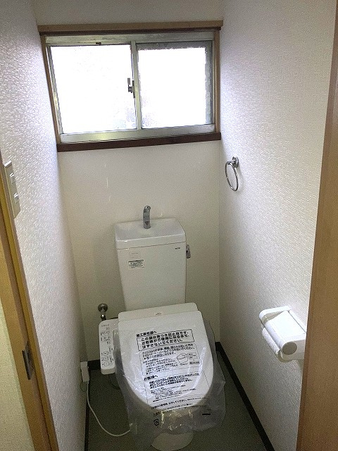 飯島アパートのトイレ